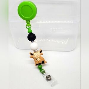 B2G1F Highland Cow Retractable Badge Reel, New